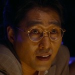 Mr. Shim is portrayed by Korean actor Jung Min Sung (정민성).