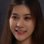 Papang is portrayed by the Thai actress Earn Preeyaphat Lawsuwansiri (เอิร์น ปรียาภัทย์ หล่อสุวรรณศิริ).