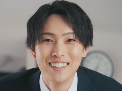 Mashiro is portrayed by Japanese actor Natsuki Hori (堀夏喜).