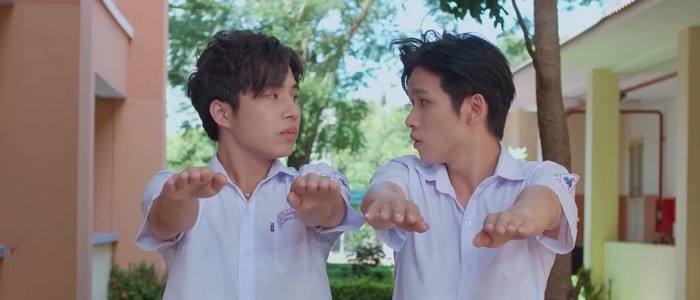 Stupid Genius is a Vietnamese BL series about a high school student who gets terrible grades in his class.