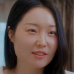 Do Hyeon's sister is portrayed by Park Hyeon Ji (박현지)