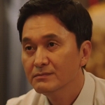 Tae Wan's father is played by the actor Jang Hyun Sung (장현성).