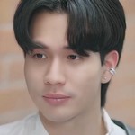 Dome Woranart Ratthanaphast (วรนาถ รัตธนภาส) is a Thai actor. He is born on April 11, 1998.