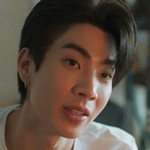 Off Jumpol Adulkittiporn (ออฟ จุมพล อดุลกิตติพร) is a Thai actor. He is born on January 20, 1991.