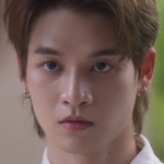 Petch Panutuch Saelee (เพชร ภาณุทัต แซ่หลี) is a Thai actor. He is born on October 29, 2000.
