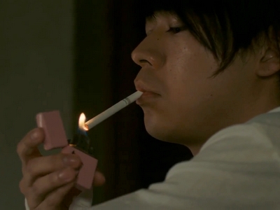 Imagase still uses the lighter that Kyouichi gives him.