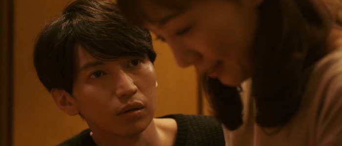 Chikako breaks up with Kyouichi because she can't endure this loveless marriage anymore.