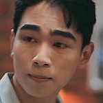 New is portrayed by Thai actor Tang Naphat Suetrong (นภัทร ชื่อตรง).