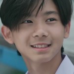 Young Sea is portrayed by a child actor.