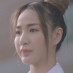 Kaew is portrayed by Thai actress Ant Warinda Noenphoemphisut (แอ๊นท์ วรินดา เนินเพิ่มพิสุทธิ์).