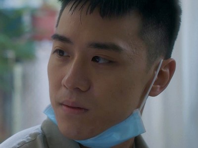 Tien is portrayed by Taiwanese actor Do Wu (吳秩多).
