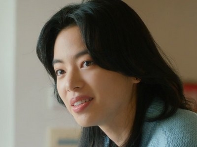 Xuan is portrayed by Taiwanese actress Lucia (陸夏).