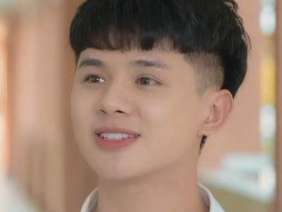 Tan is portrayed by the Vietnamese actor Hoang Cong Dat (Hoàng Công Đạt).