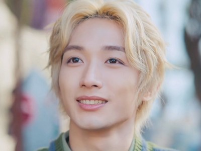 Cha is portrayed by Hong Kong actor Martin Wong (王智骞).