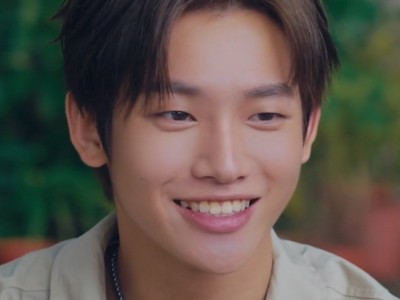 Qian Sui is portrayed by Taiwanese actor Li Ting (李定).