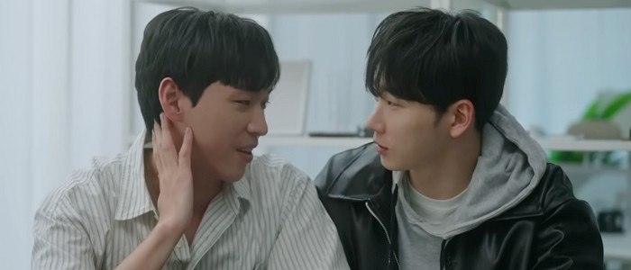 The Table (더 테이블) is a Korean BL short series about two drinking buddies with secret feelings for each other. Their close relationship becomes awkward after someone asks if they want to be more than friends.