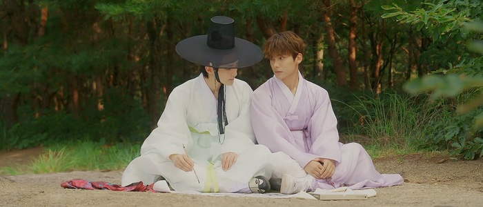 Eun Ho travels back in time and falls in love with a banished prince in Tinted With You.