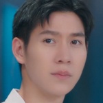 Peh is portrayed by Thai actor Poppy Ratchapong Anomakiti (ป๊อปปี้ รัชพงศ์ อโนมกิติ).