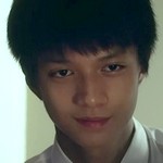 The teen version of Yuan is portrayed by Taiwanese actor Max Kuo (郭大睿).