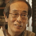 Shiro's dad is originally portrayed by the Japanese actor Kotaro Shiga (志賀廣太郎).