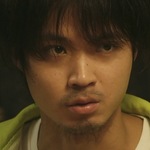 Wataru is portrayed by the Japanese actor Hayato Isomura (磯村勇斗).