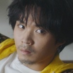 Wataru is portrayed by the Japanese actor Hayato Isomura (磯村勇斗).