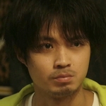 Wataru is played by the actor Isomura Hayato (磯村勇斗).