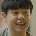The child version of Smart is portrayed by the Thai actor Pupa Inthanon Seangsiripaisarn (ภูผา อินทนนท์ แสงศิริไพศาล).