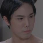 View is portrayed by Thai actor Paul Punyaphat Punyatham (พอล ปุญญพัฒน์ ปุญญธรรม).