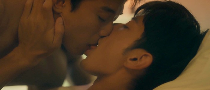 Xiang Yong and Hao Wei have sex in Episode 8.
