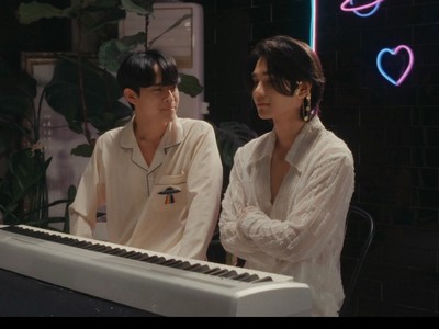Wooju and Raon become close.