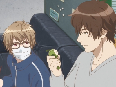 Kei visits Ushio's apartment to help him with his stop motion animation project.
