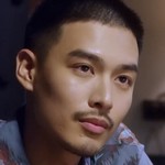 Gu is portrayed by the Taiwanese actor Stan Huang (黃丞邦).