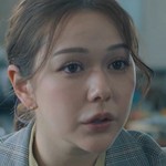 Asuza is portrayed by Japanese actress Anna Murashige (村重杏奈).