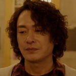 The adult version of Birdy is played by the actor Wang Shih-hsien (王識賢).