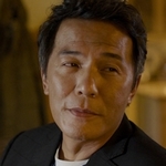 The adult version of Jia-Han is played by thea ctor Leon Dai (戴立忍).