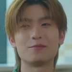 Fah is portrayed by Thai actor Thomas Teetut Chungmanirat (โทมัส ธีร์ทัศน์ จึงมณีรัตน์).